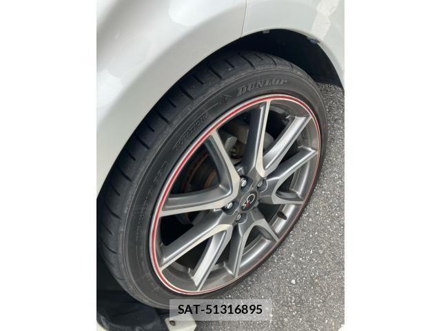 Toyota PRIUS 2015-04 8745319-5