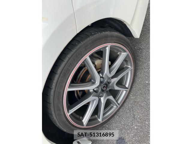 Toyota PRIUS 2015-04 8745319-7