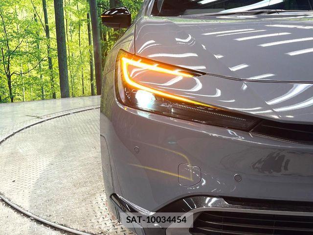 Toyota PRIUS 2024-04 8745242-11