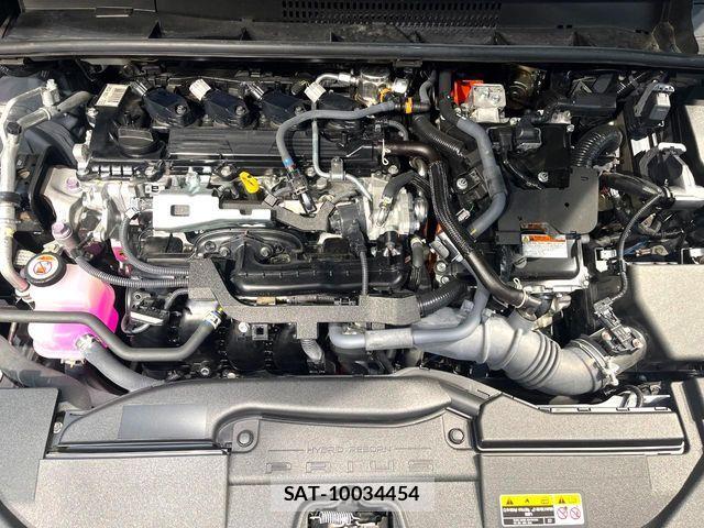 Toyota PRIUS 2024-04 8745242-17