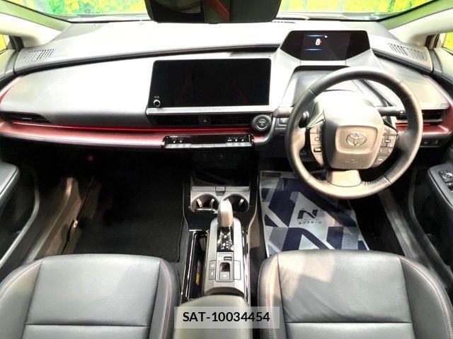 Toyota PRIUS 2024-04 8745242-1
