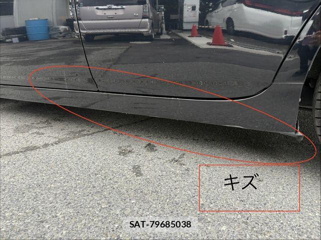 Toyota PRIUS 2011-10 8745331-11