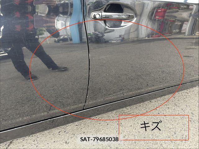 Toyota PRIUS 2011-10 8745331-16