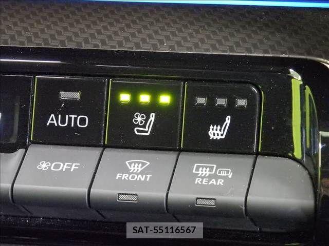 Toyota PRIUS 2023-06 8745249-11