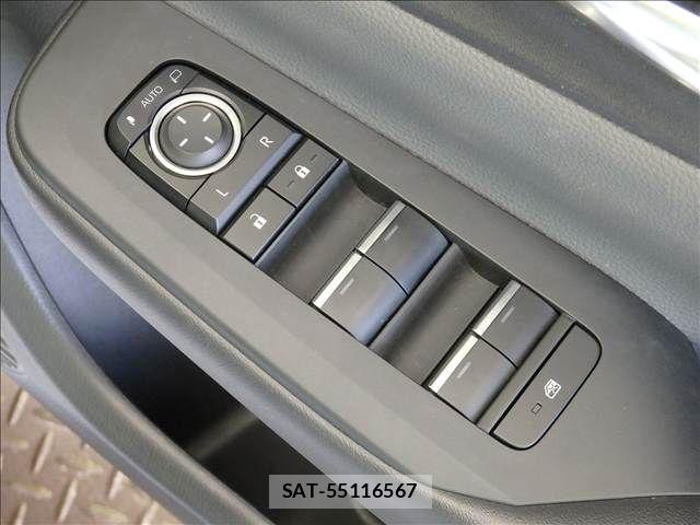 Toyota PRIUS 2023-06 8745249-22