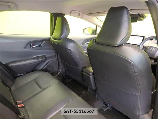 Toyota PRIUS 2023-06 8745249-24