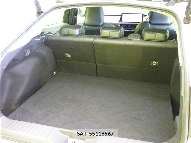 Toyota PRIUS 2023-06 8745249-27