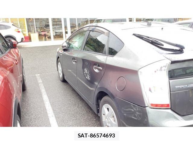Toyota PRIUS 2010-12 8745360-2