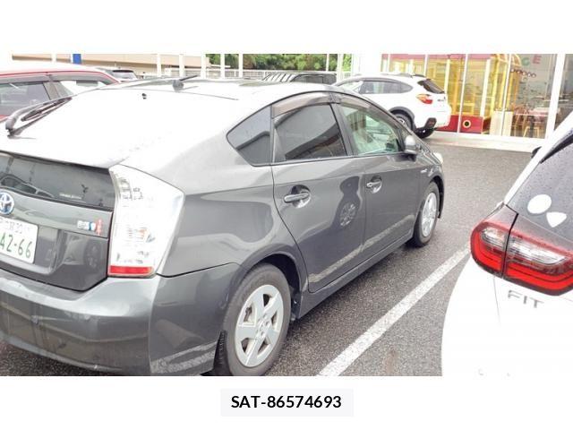 Toyota PRIUS 2010-12 8745360-3