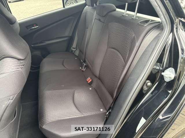 Toyota PRIUS 2016-11 8745293-7