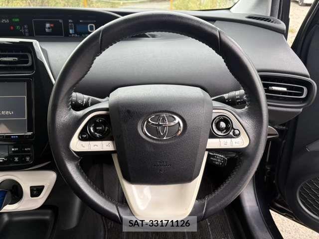 Toyota PRIUS 2016-11 8745293-10