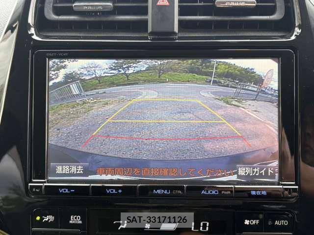 Toyota PRIUS 2016-11 8745293-17
