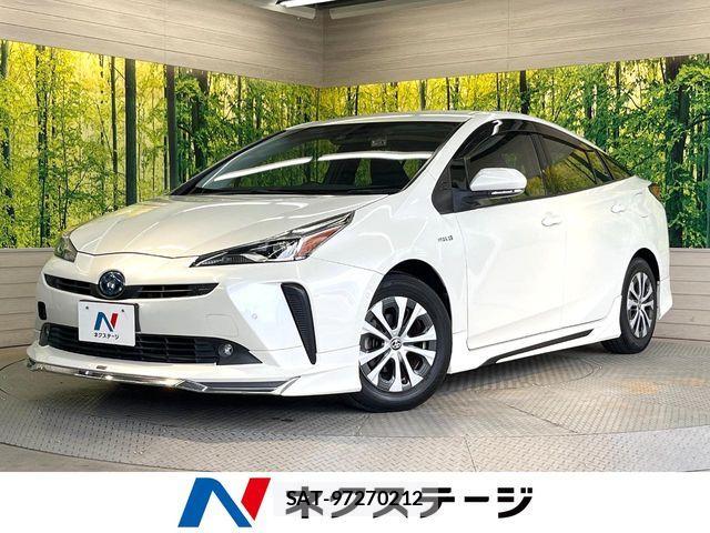 Toyota PRIUS 2019-04 8745259-0