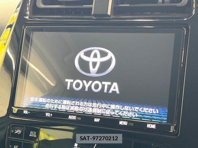 Toyota PRIUS 2019-04 8745259-3