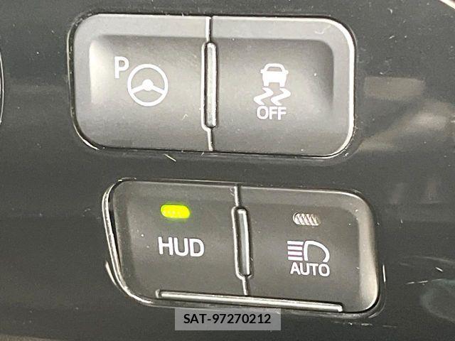 Toyota PRIUS 2019-04 8745259-5