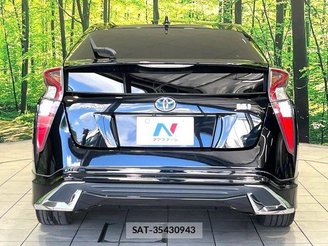 Toyota PRIUS 2016-02 8745276-14