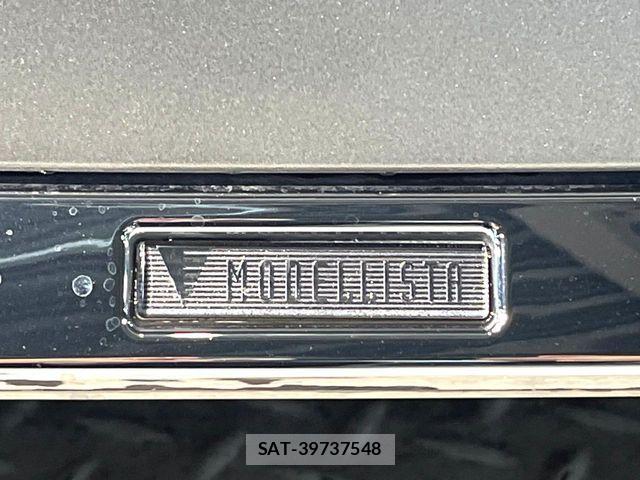 Toyota PRIUS 2023-05 8745234-2
