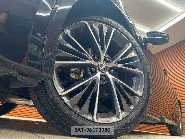 Toyota PRIUS 2024-09 8745240-18
