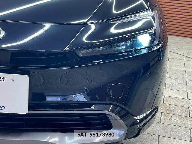 Toyota PRIUS 2024-09 8745240-19