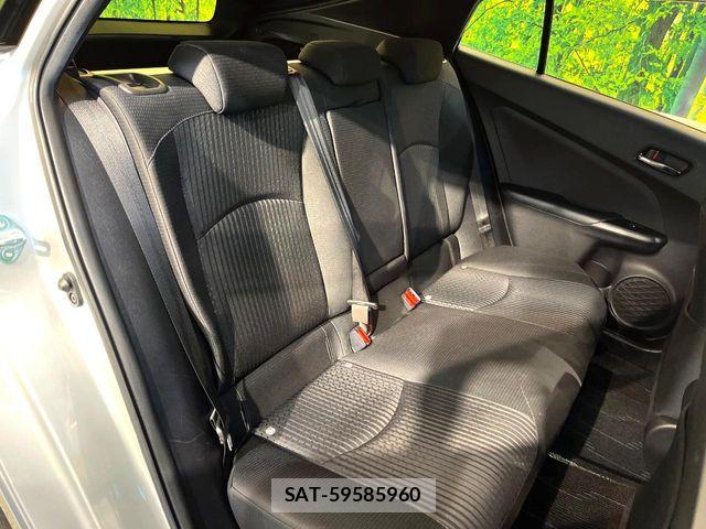 Toyota PRIUS 2017-02 8745286-9