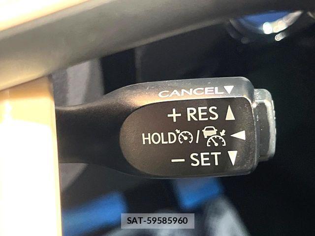 Toyota PRIUS 2017-02 8745286-4