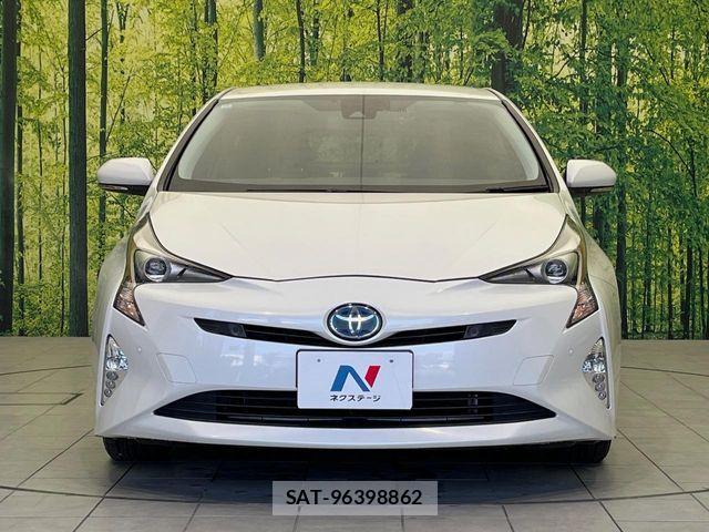 Toyota PRIUS 2016-11 8745266-13