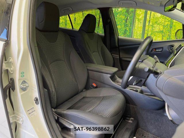 Toyota PRIUS 2016-11 8745266-7