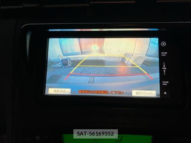 Toyota PRIUS 2011-10 8745344-18