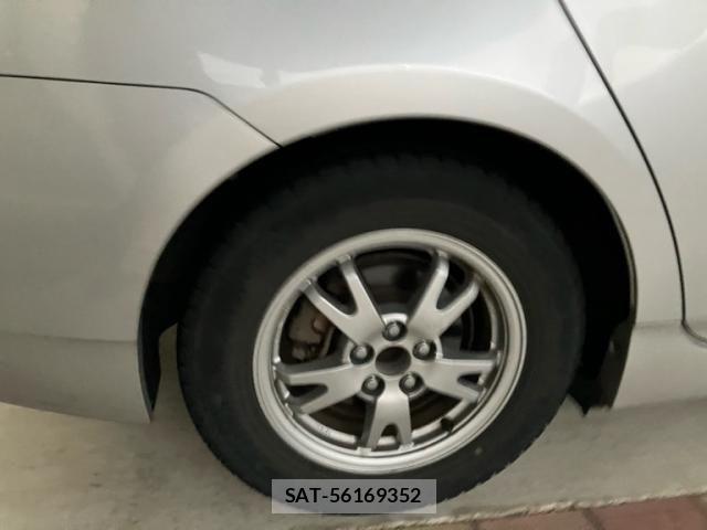 Toyota PRIUS 2011-10 8745344-4