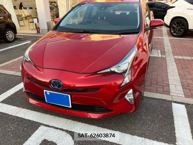 Toyota PRIUS 2017-12 8745297-1