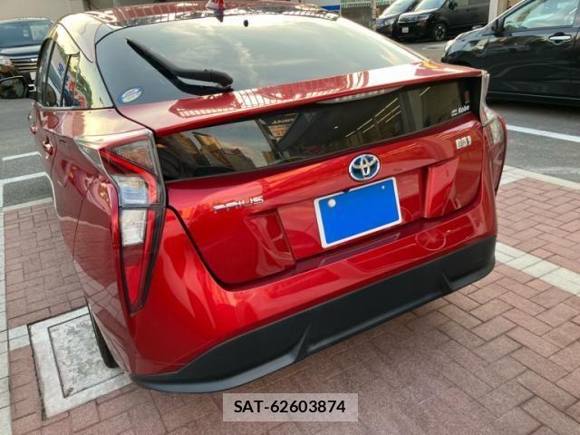 Toyota PRIUS 2017-12 8745297-4