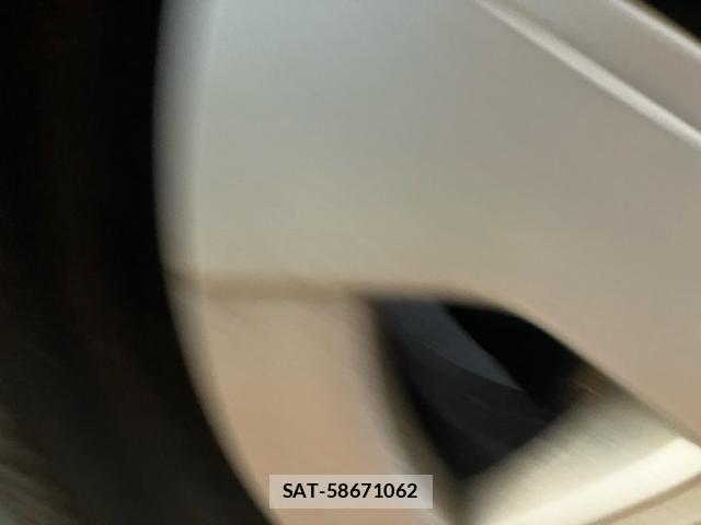 Toyota PRIUS 2009-09 8745349-11