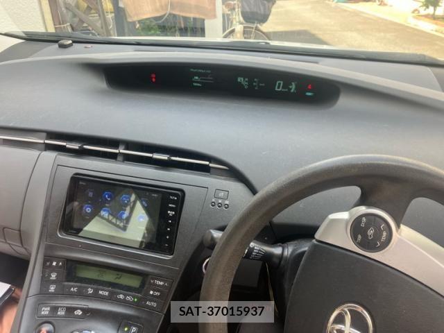 Toyota PRIUS 2009-09 8745342-19