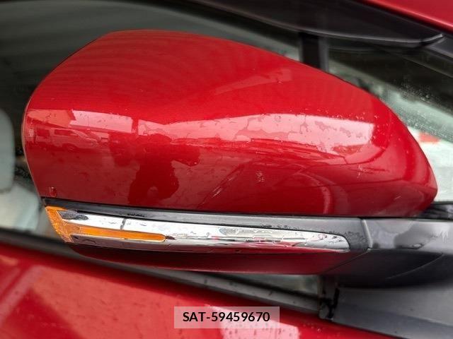 Toyota PRIUS 2016-06 8745267-10
