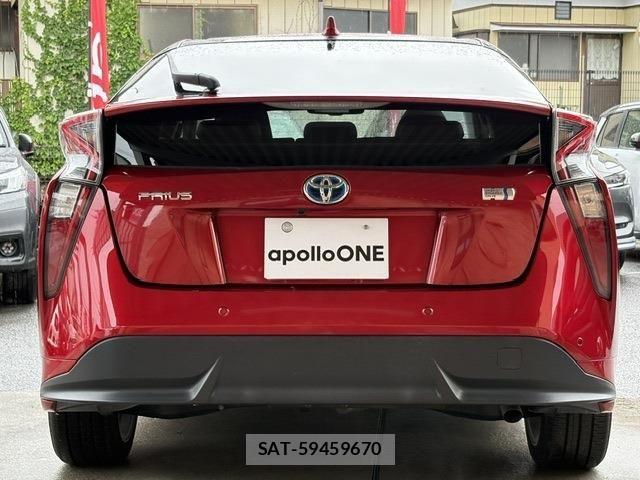 Toyota PRIUS 2016-06 8745267-5