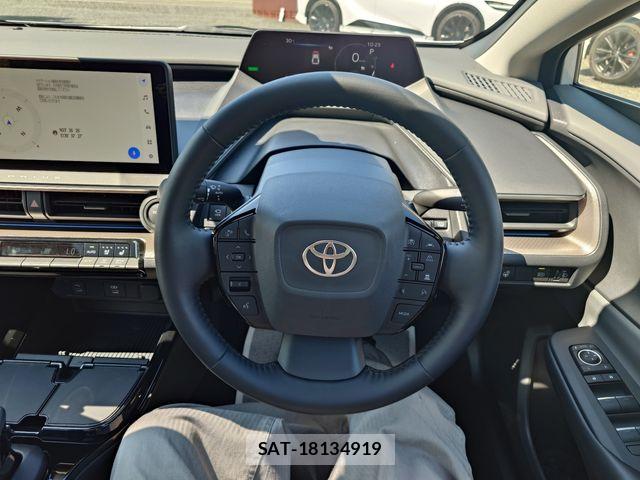 Toyota PRIUS 2023-06 8745239-13
