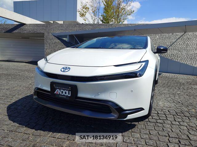 Toyota PRIUS 2023-06 8745239-5