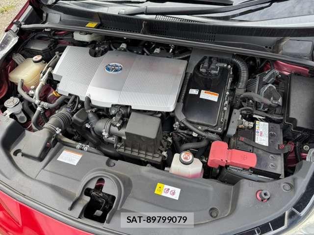 Toyota PRIUS 2016-06 8745277-13