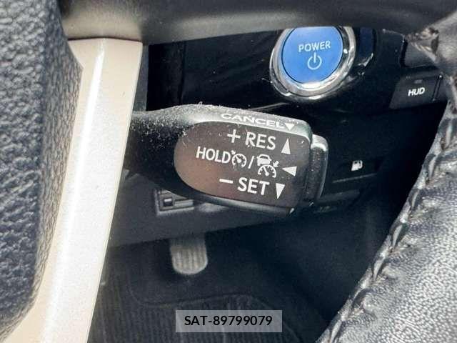Toyota PRIUS 2016-06 8745277-6