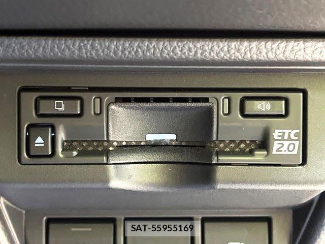 Toyota PRIUS 2024-03 8745236-6