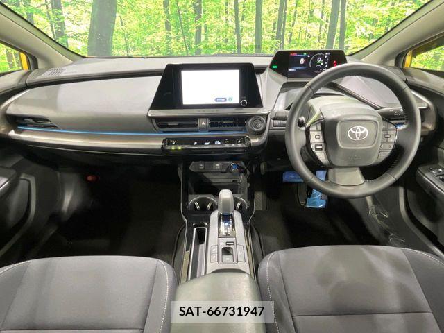 Toyota PRIUS 2023-02 8745256-1