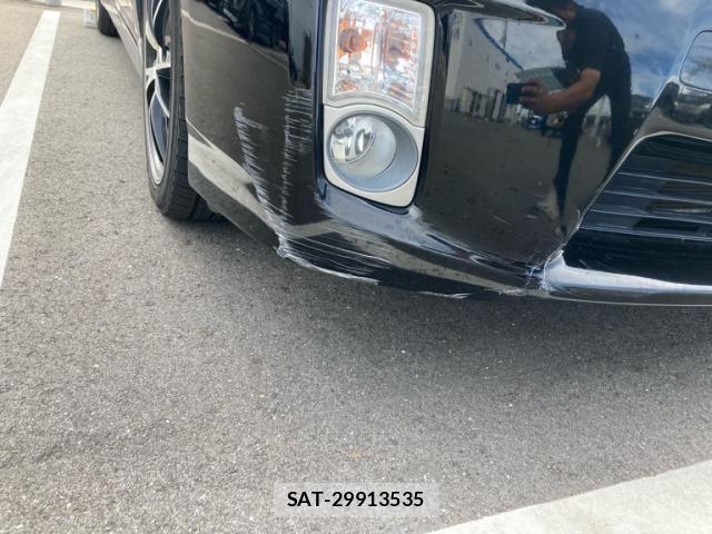 Toyota PRIUS 2011-08 8745355-13