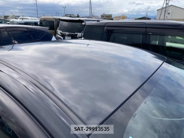 Toyota PRIUS 2011-08 8745355-2