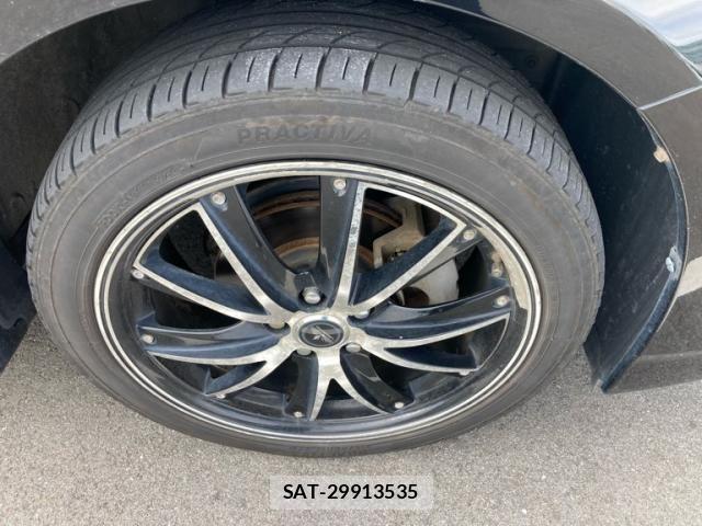 Toyota PRIUS 2011-08 8745355-8