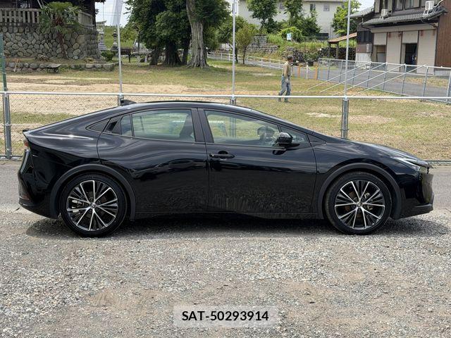Toyota PRIUS 2023-02 8745257-9