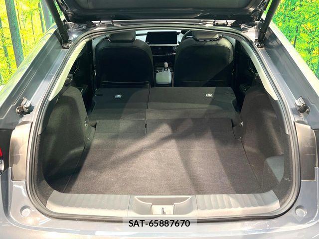 Toyota PRIUS 2023-07 8745238-9
