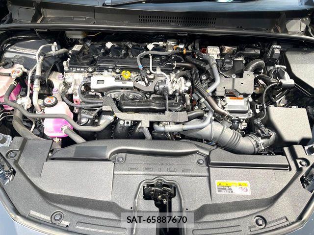 Toyota PRIUS 2023-07 8745238-17
