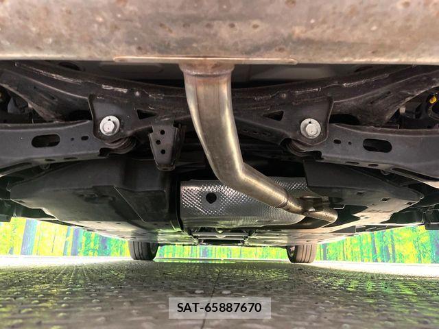 Toyota PRIUS 2023-07 8745238-18