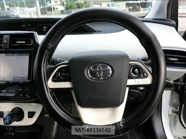 Toyota PRIUS 2016-01 8745271-10