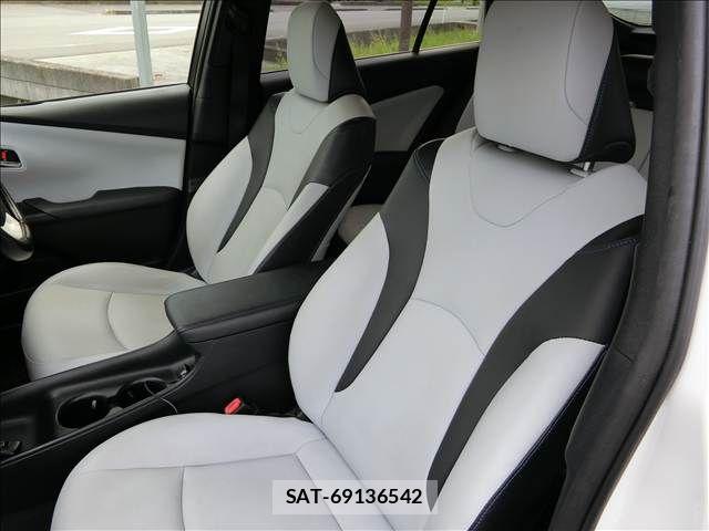 Toyota PRIUS 2016-01 8745271-13